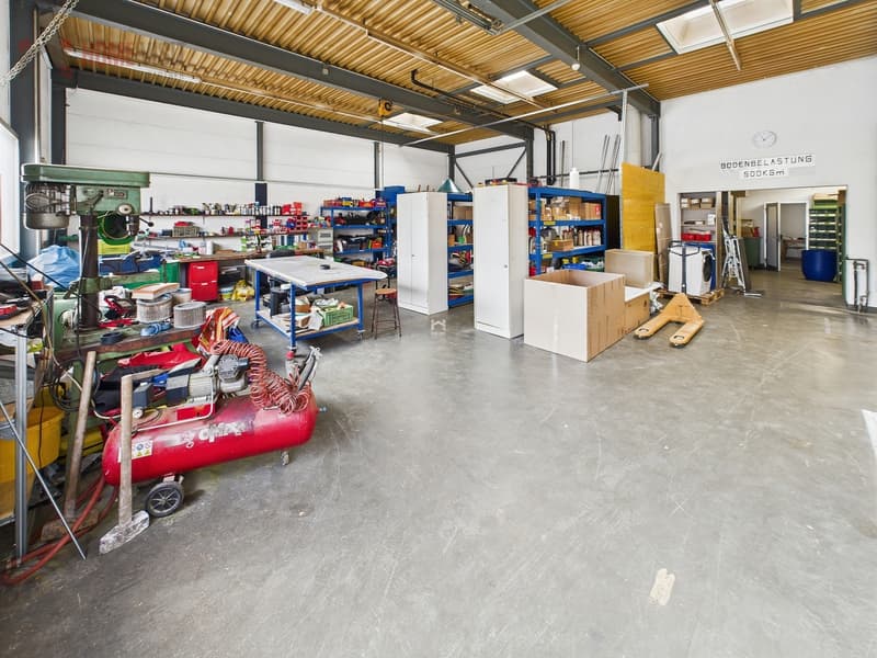 Werkstatt/Lagerraum im EG