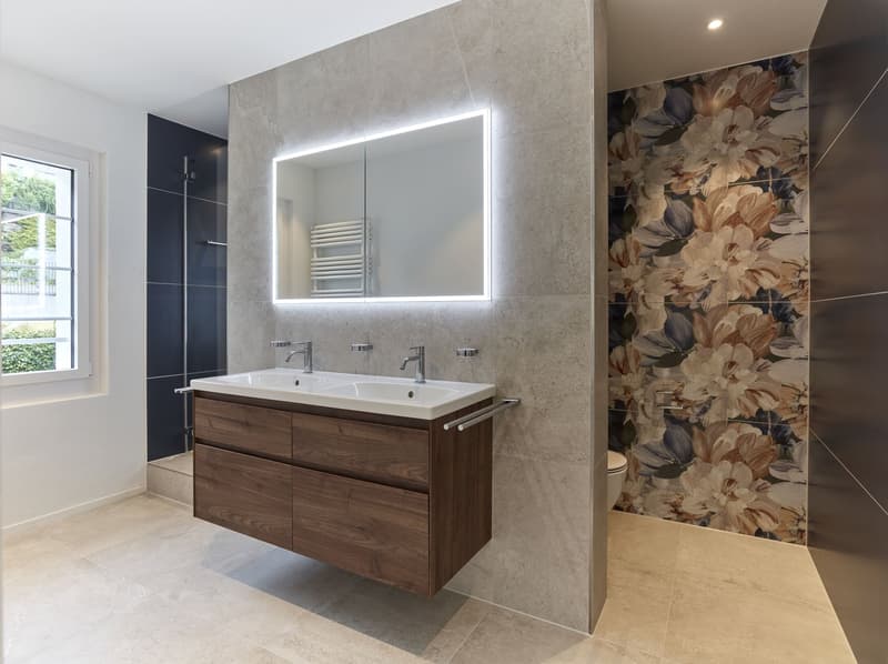 Badezimmer im 1. OG