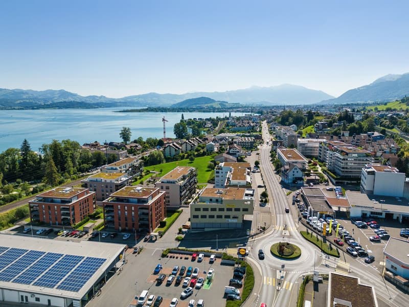 Due piani incl. area al piano terra in posizione prominente - 900 m² di spazio ufficio/commerciale! (14)