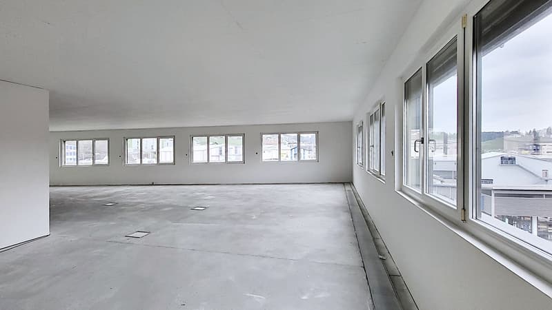 Due piani incl. area al piano terra in posizione prominente - 900 m² di spazio ufficio/commerciale! (8)