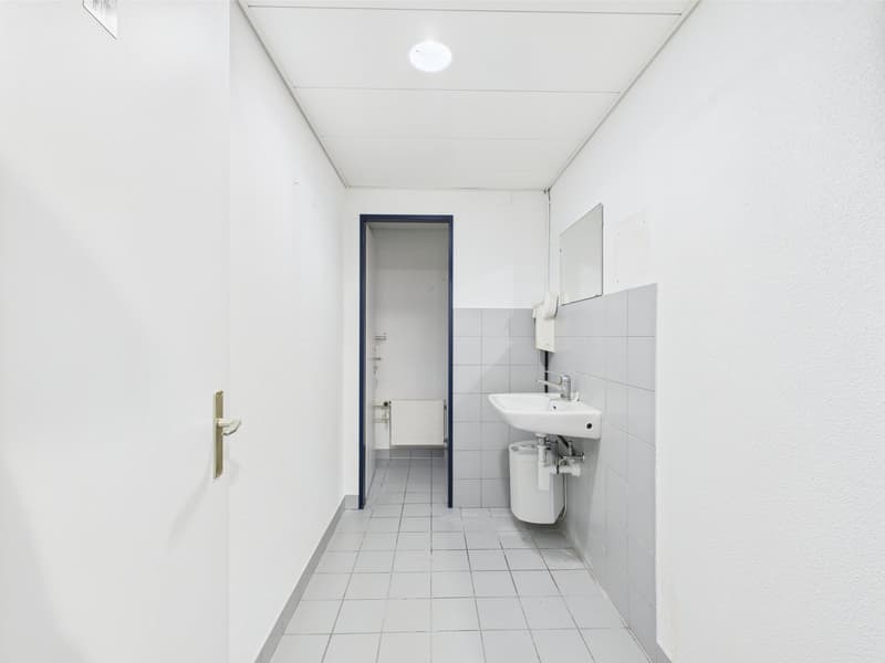 310m2 moderne Bürofläche im 2. OG in Murten (16)
