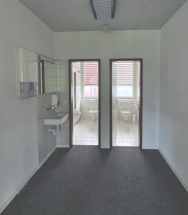 Spazio per uffici economico con 318 m² - ideale per le PMI o in combinazione con un magazzino (6)