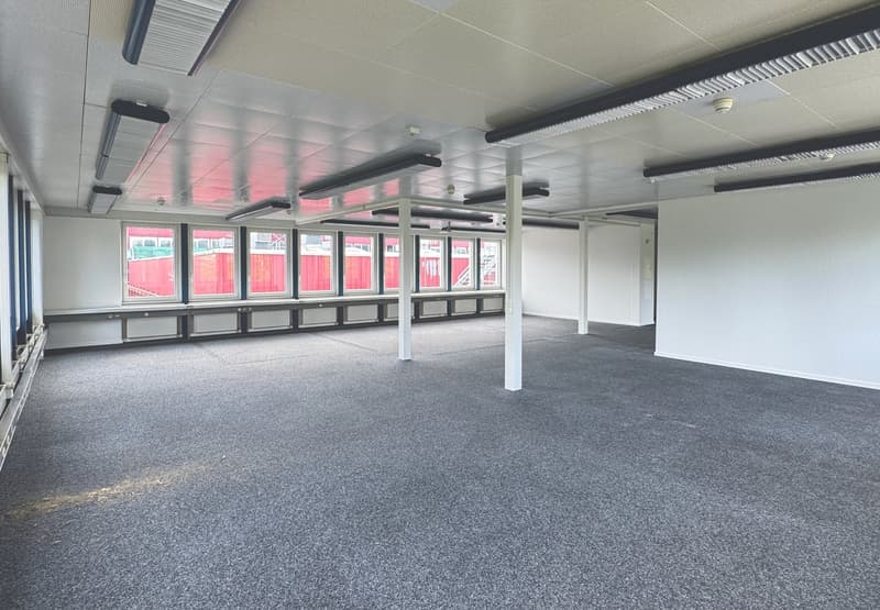 Spazio per uffici economico con 318 m² - ideale per le PMI o in combinazione con un magazzino (10)