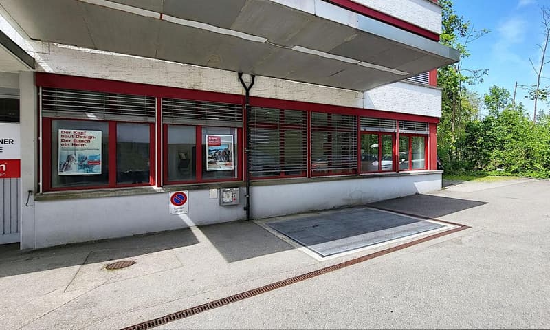 78 m² con 3 uffici separati a Regensdorf! (7)
