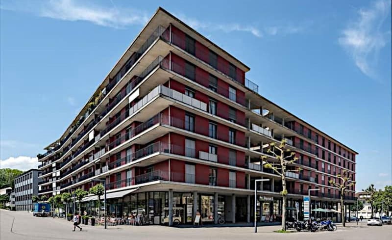 Espaces de vente passionnants directement à côté de PureGym! (7)