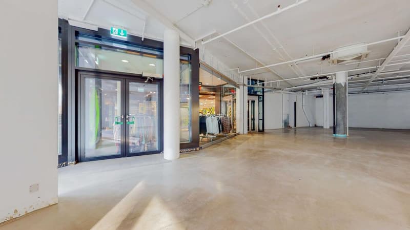 699 m² di area vendita direttamente accanto a New Yorker! (3)