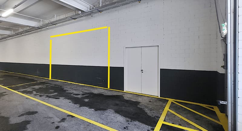 Espace commercial rare au rez-de-chaussée à louer à Neuenhof ! (7)