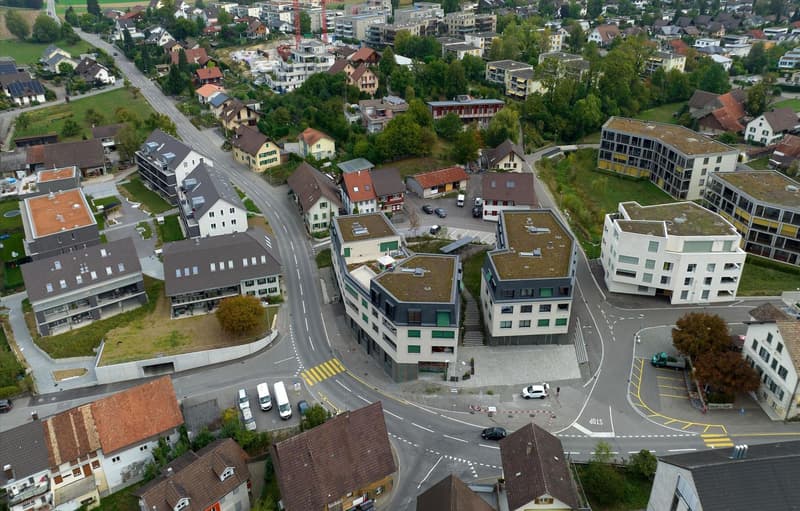 Espace commercial au rez-de-chaussée pour des services, des ventes ou un bureau ! (7)