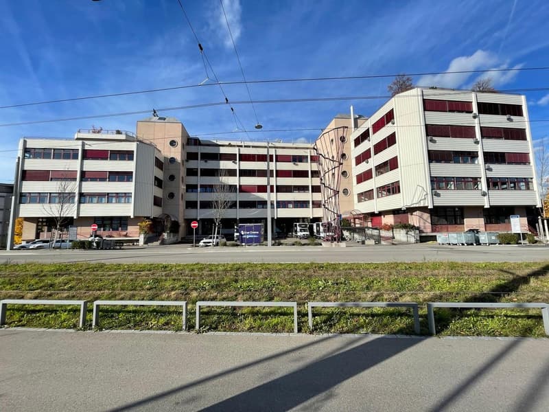Spazi commerciali/uffici climatizzati emozionanti a Urdorf! (14)
