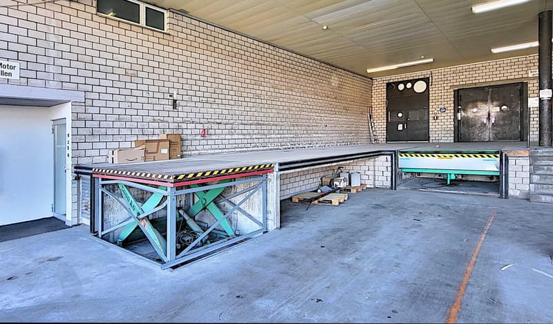 Ora anche aree parziali da circa 600 m2 - Spazi commerciali/produzione a Egg b. Zurigo! (6)
