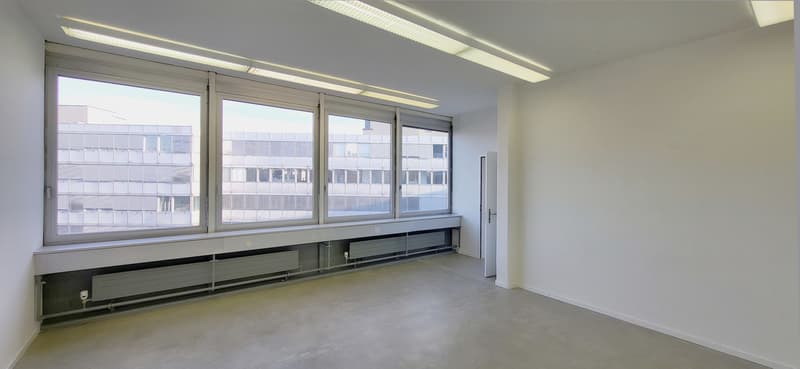 Spazio commerciale pronto per l'occupazione con carico al pavimento di 1.000 kg/m²! (2)