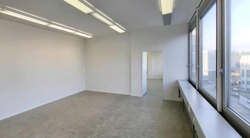 Spazio commerciale pronto per l'occupazione con carico al pavimento di 1.000 kg/m²! (9)