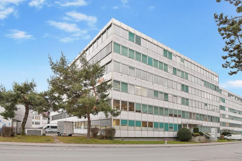 Spazio commerciale pronto per l'occupazione con carico al pavimento di 1.000 kg/m²! (14)