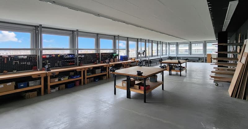 Best Views - Office/Commercial Space with Tea Kitchen in Binz! (6)