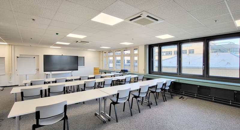 1'263 m² sur le campus très prisé de Mägenwil ! (7)
