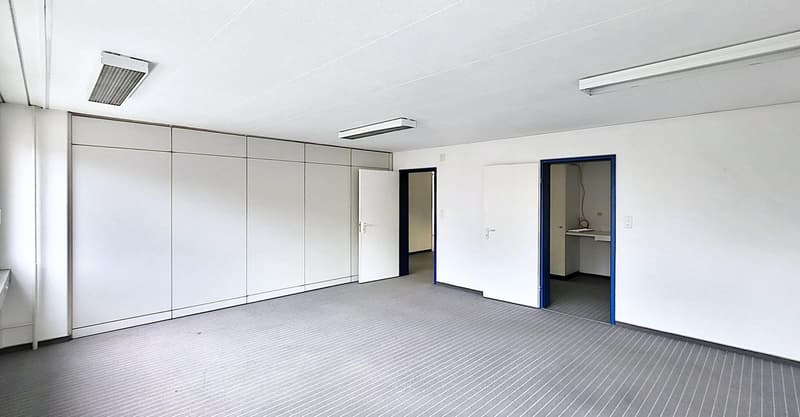Purposely designed office space - existing subdivisions! (7)
