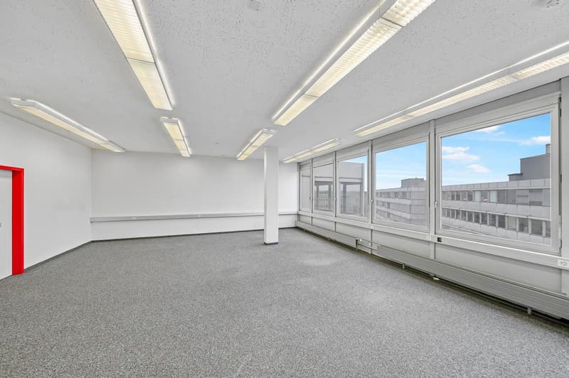 "Schicke Bürofläche hoch über Glattbrugg!" (10)