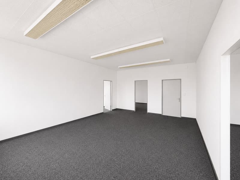 125 m² office space with 4 offices in Regensdorf! (5)