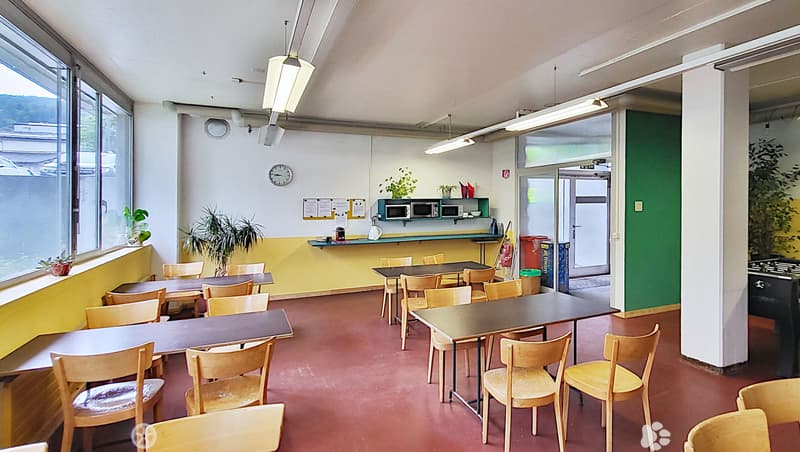 "717 m² Gewerbefläche mit Anlieferung!" (6)