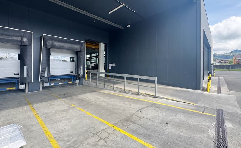 137m² - Produktions- und Gewerbefläche im Erdgeschoss (4)