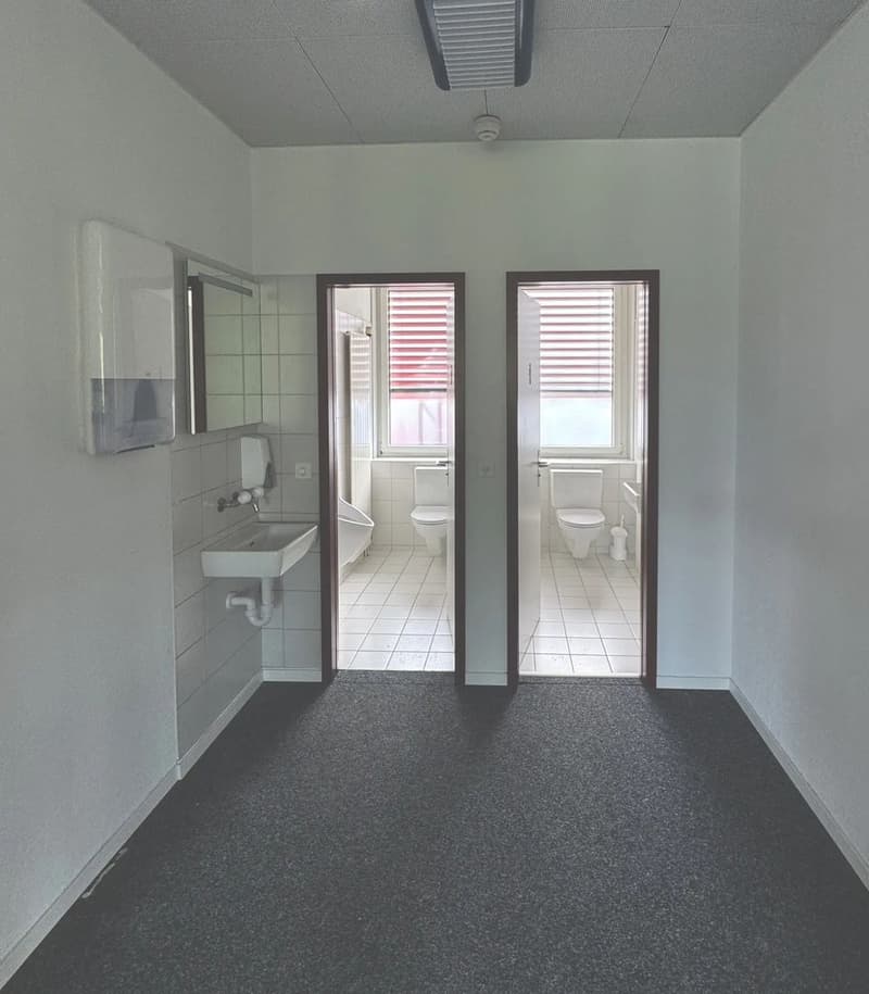 Preiswerte Bürofläche mit 318 m² – ideal für KMU oder Kombination mit Lager (6)