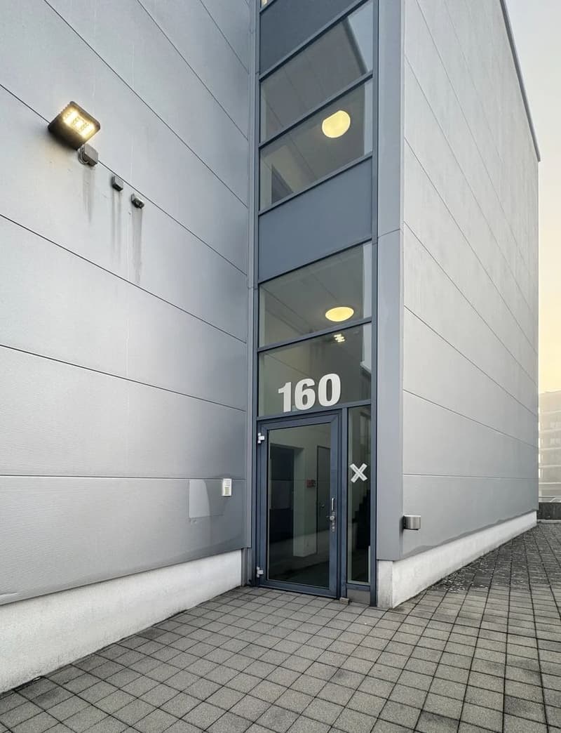 266m² - Moderne Büroräume mitten in Zollikofen (11)