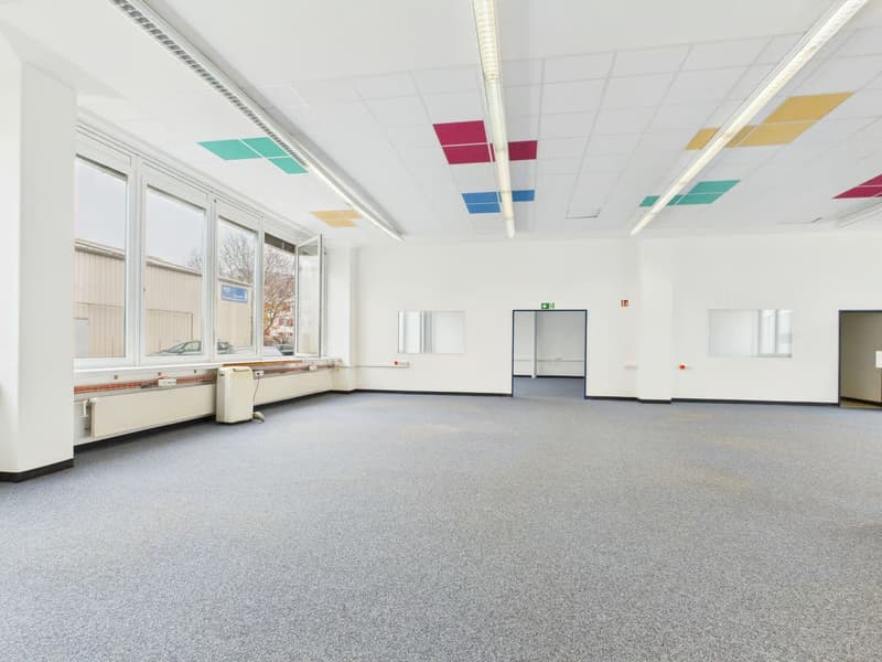 350m2 vielseitig nutzbare Bürofläche (Praxis, Kita, Physio) (2)