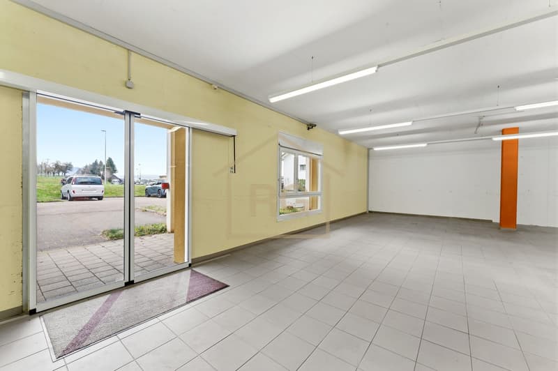 Versatile commercial property in Kottwil (10)