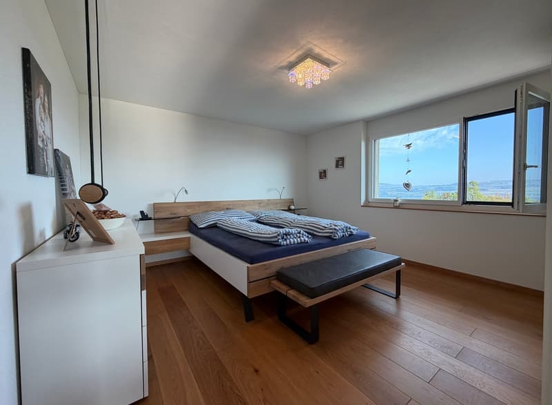 Zu vermieten 5.5 Zimmer Wohnung mit Seesicht in Nottwil (8)