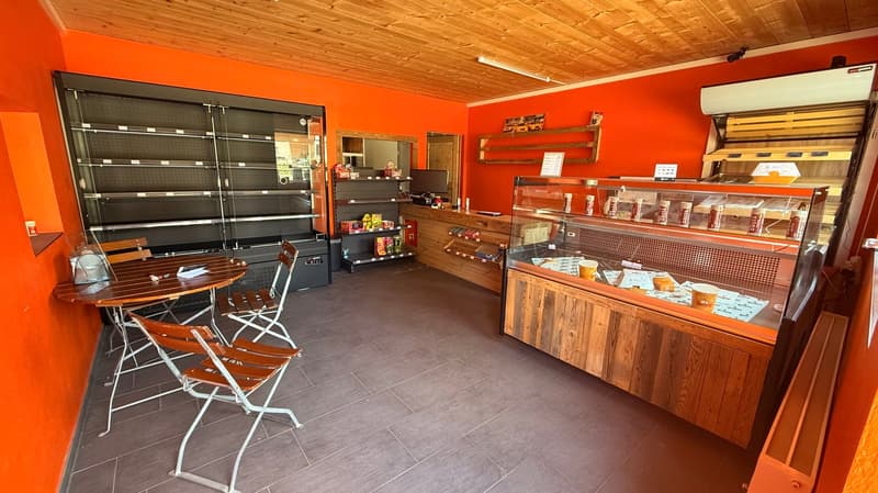 Zone de chargement - Parfait pour la gastronomie ou le détail (2)