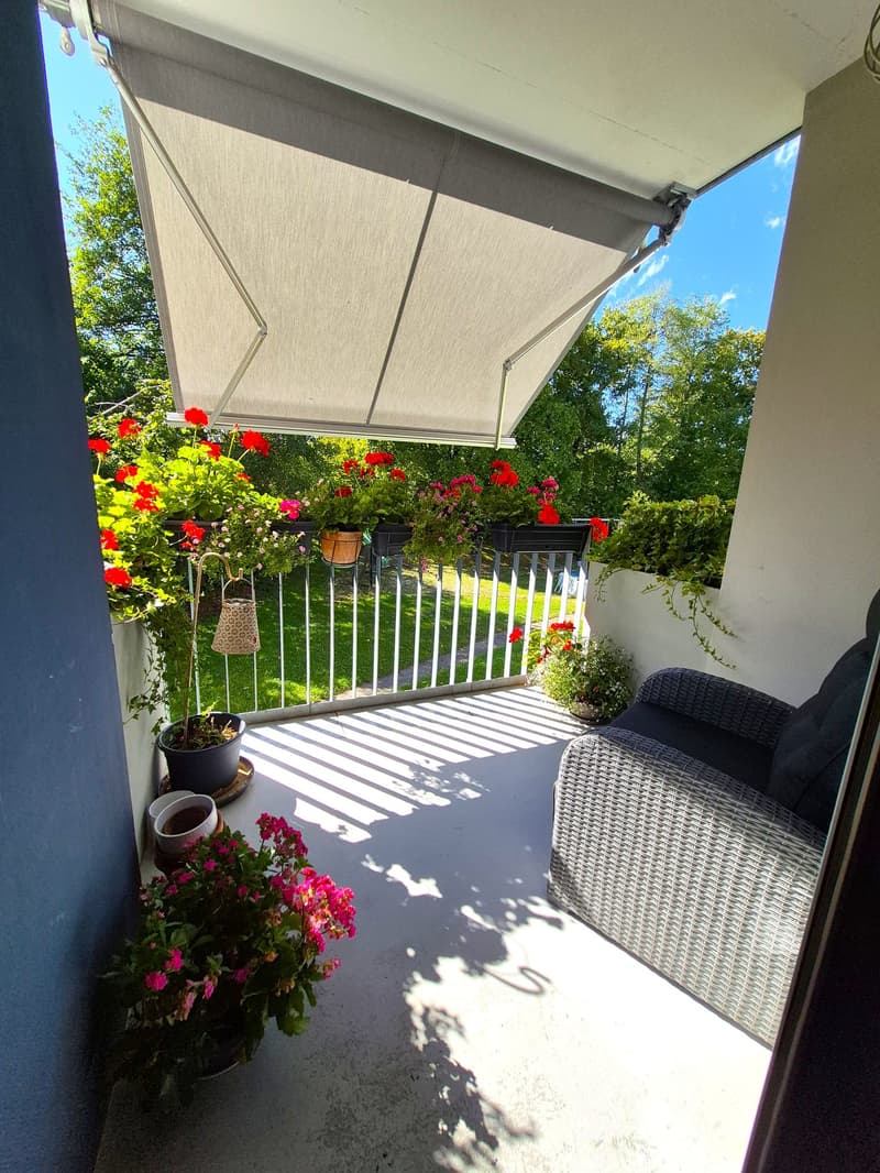 Gepflegte 2.5-Zimmerwohnung mit Balkon an idyllischer Lage (9)
