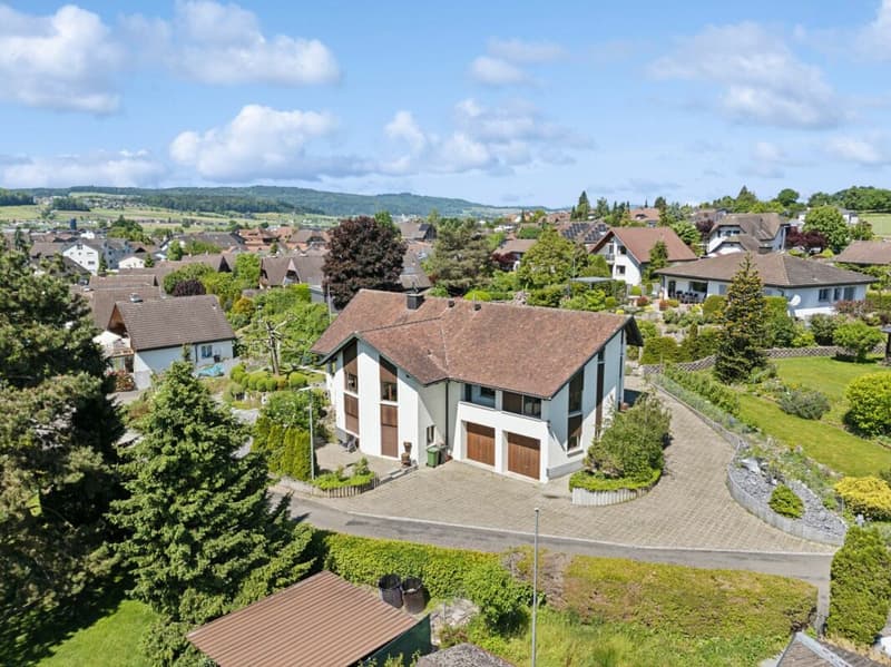 Einfamilienhaus mit Einliegerwohnung (1)