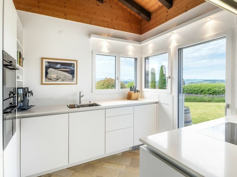 Detached single-family house with a lot of privacy (7)