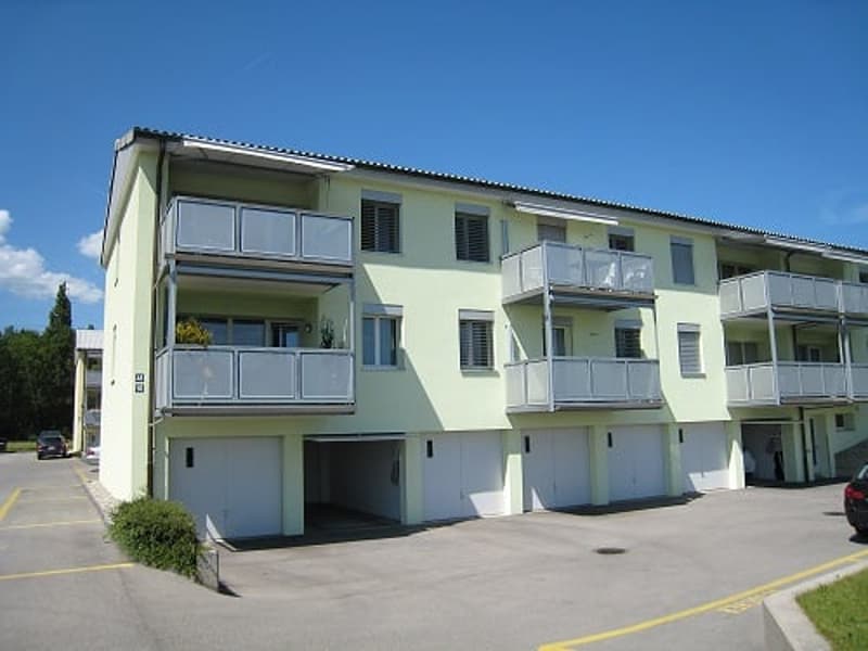 External parking space (2)