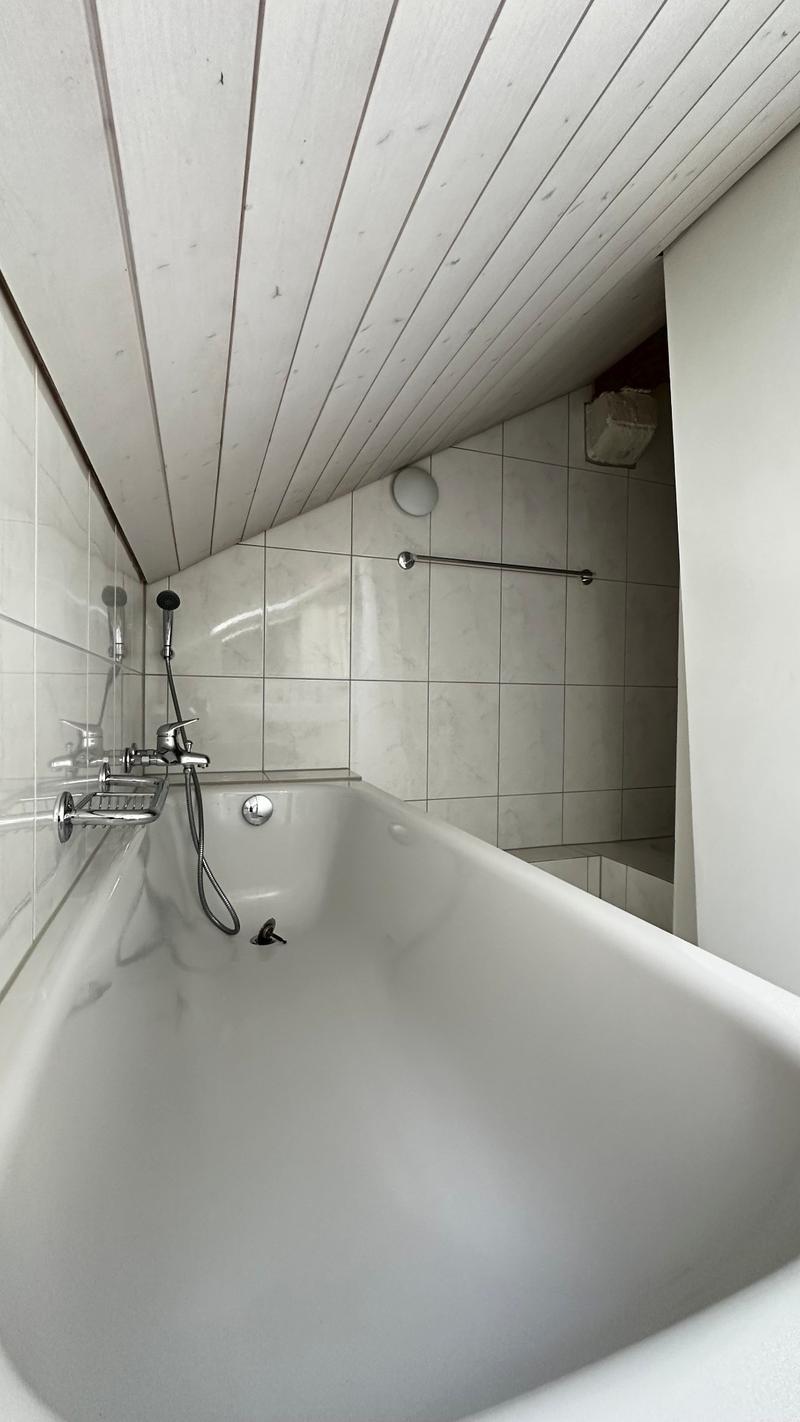 2.5-Room Loft-Style Apartment for Rent (10)
