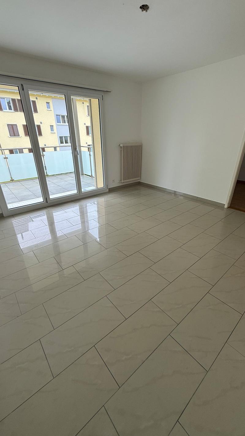 Appartement lumineux 3.5 pièces avec balcon à Dietikon (5)