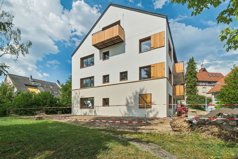 Exklusive 3.5-Zimmer-Souterrainwohnung mit privatem Garten (1)