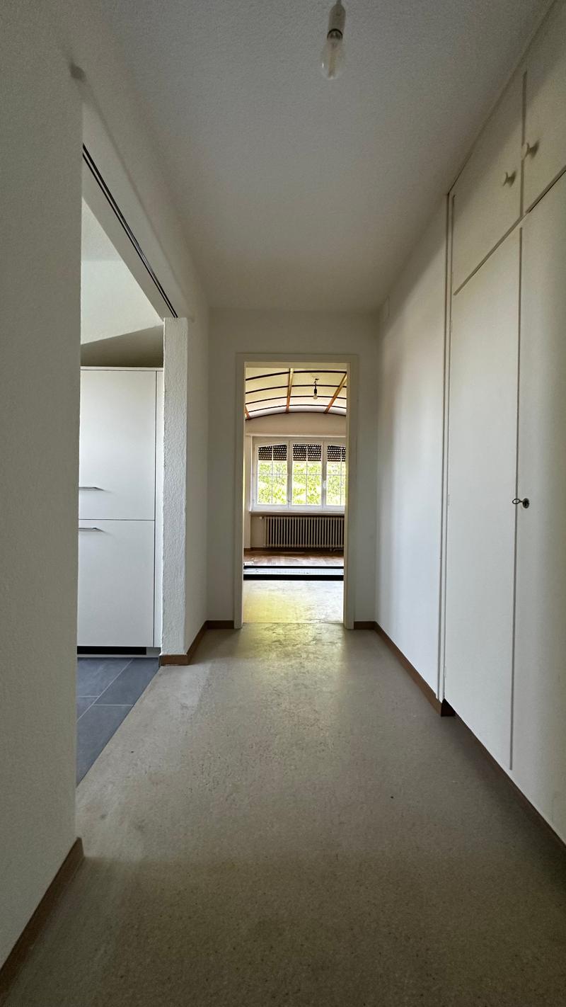 Erstvermietun nach Sanierung: 1-Zimmer-Dachwohnung (3)