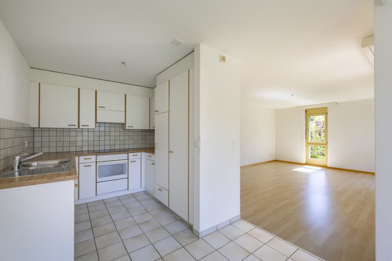 Küche mit Wohnzimmer