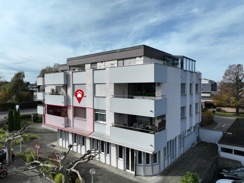 Attractive 2.5-room apartment with balcony (9)