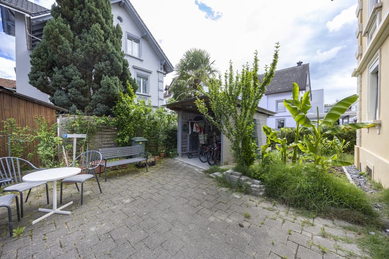 Kompaktes Mehrfamilienhaus mit 3 Wohnungen (12)