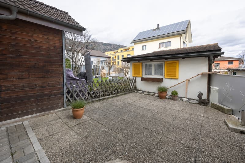 Casa unifamiliare versatile con appartamento per anziani (7)