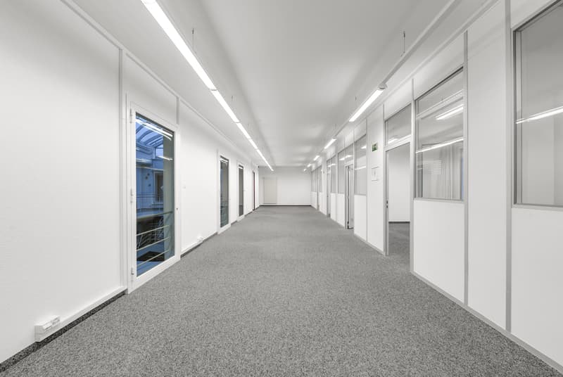 Moderne Büroräumlichkeiten zu vermieten flexibel & sofort verfügbar (7)
