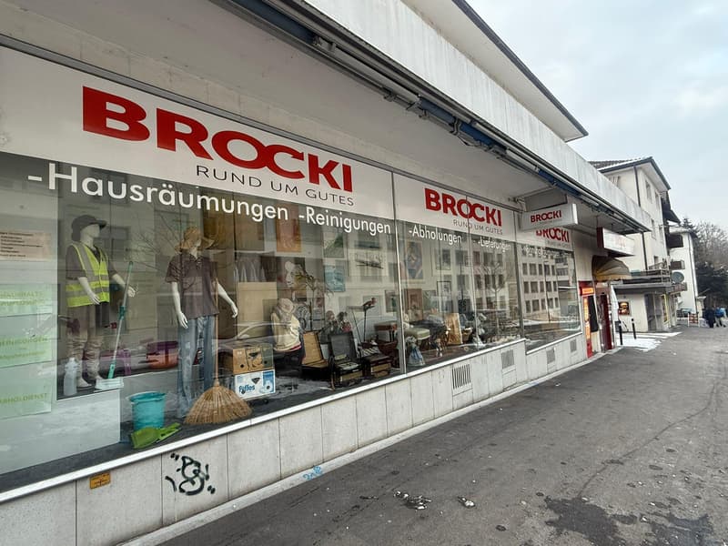 Spazio commerciale temporaneo ex Brocki Svizzera orientale (2)
