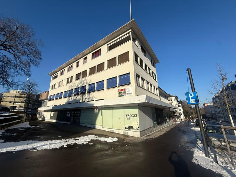 Spazio commerciale temporaneo ex Brocki Svizzera orientale (4)