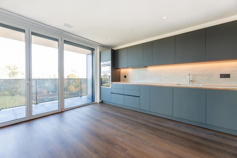 Moderne Minergie-Wohnung in Seenähe mit Balkon & Smart-Home (3)
