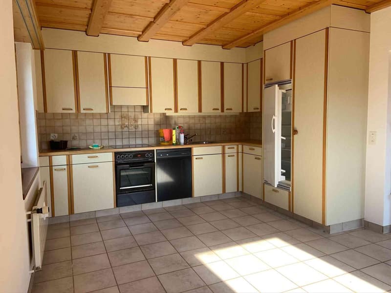 Grosszügige 5½-Zimmer-Dachwohnung mit Balkon und Cheminée (2)