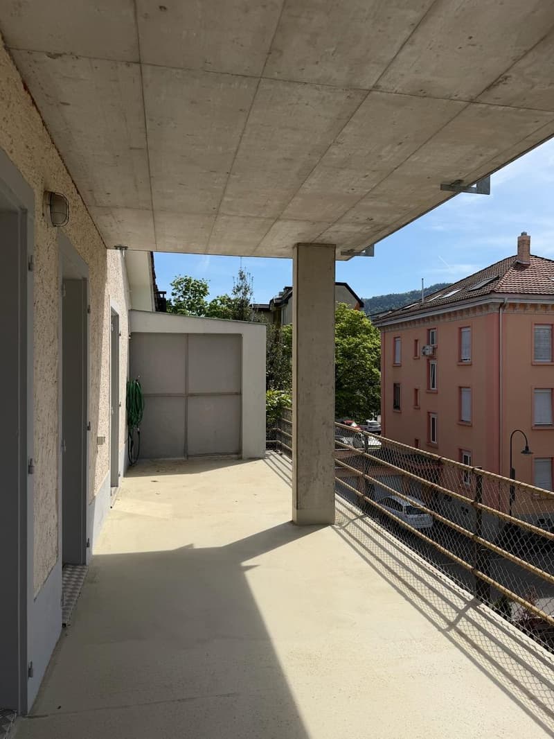 Einmalige Gelegenheit - 6-Zimmer-Wohnung an zentralster Lage (3)