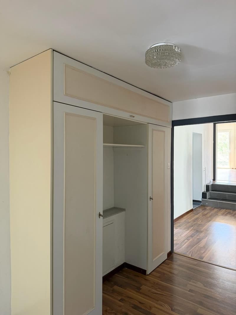 Einmalige Gelegenheit - 6-Zimmer-Wohnung an zentralster Lage (9)