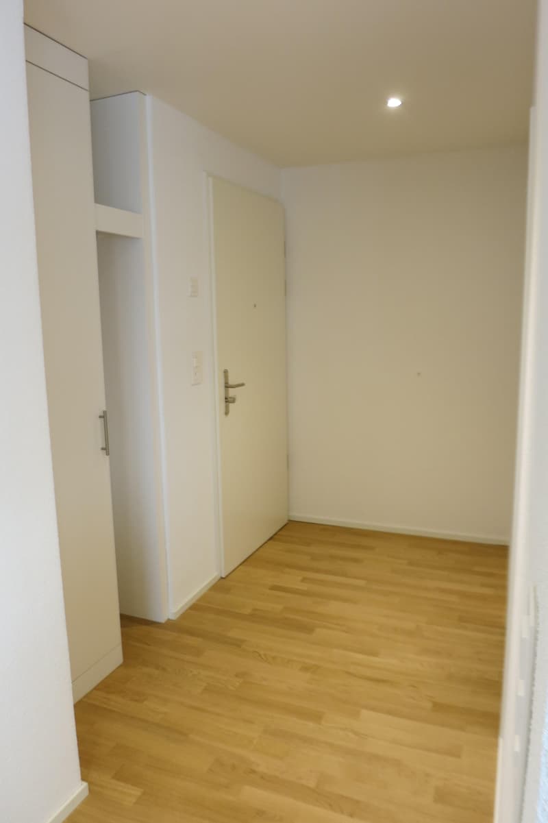 Attraktive 2½-Zimmer-Attikawohnung mit grosser Terrasse und Weitsicht in Kreuzlingen (5)